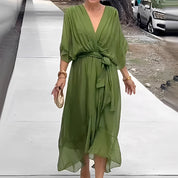 Allegra | Elegante Abito Midi con Scollatura a V per Cerimonia 2