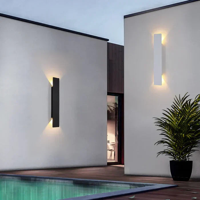 AluminaGlow | Elegante Lampada da Parete Esterno Resistente agli Agenti Atmosferici 4