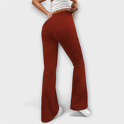 Chiara | Pantaloni Donna Relaxed Fit con Gamba Svasata per Comfort e Stile 3