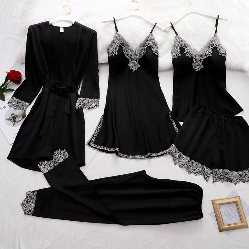 Concetta | Elegante Pigiama Donna in Seta Leggero e Morbido 0