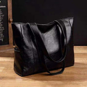 Emma | Classica Borsa Vintage Donna Spaziosa e Elegante 0