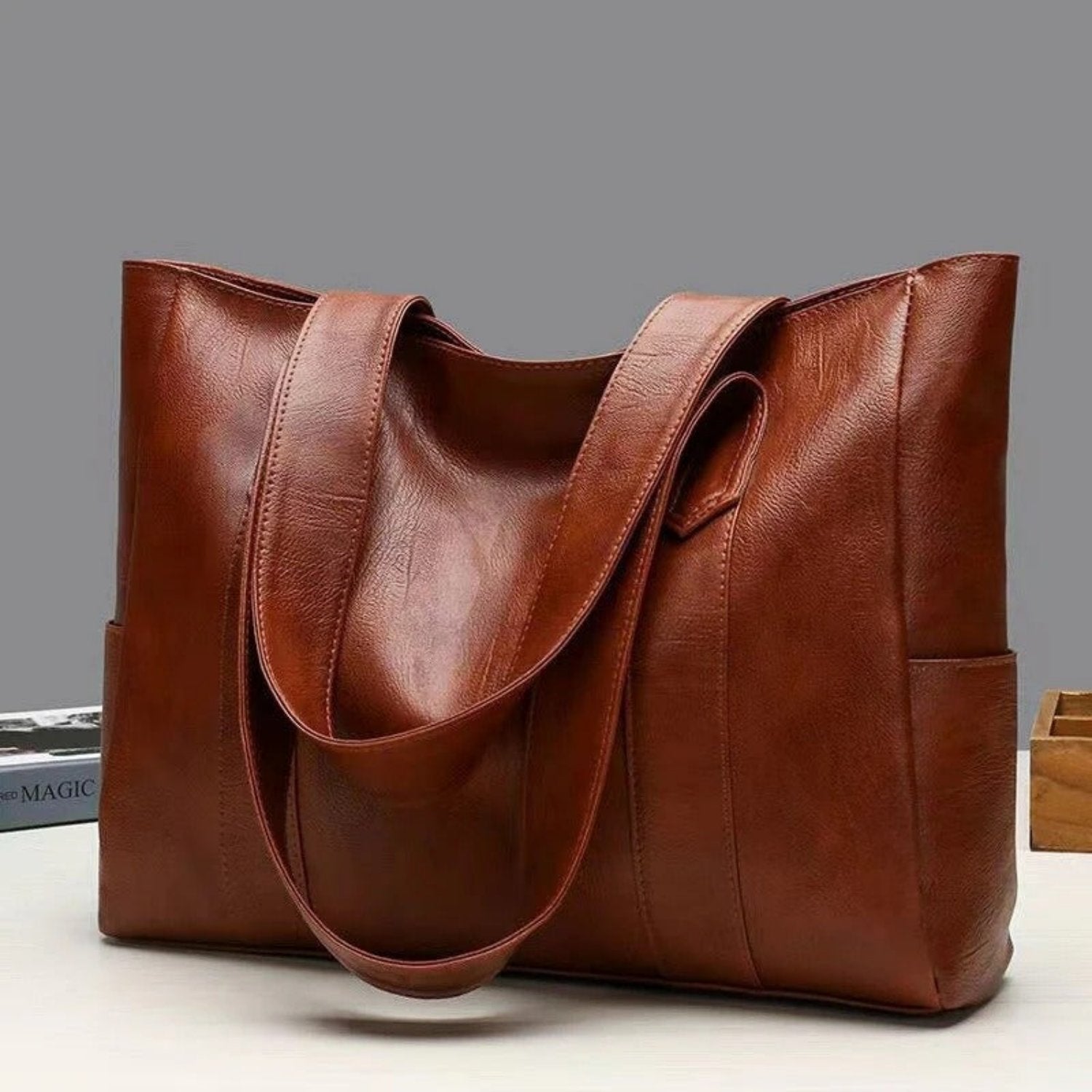 Emma | Classica Borsa Vintage Donna Spaziosa e Elegante 2