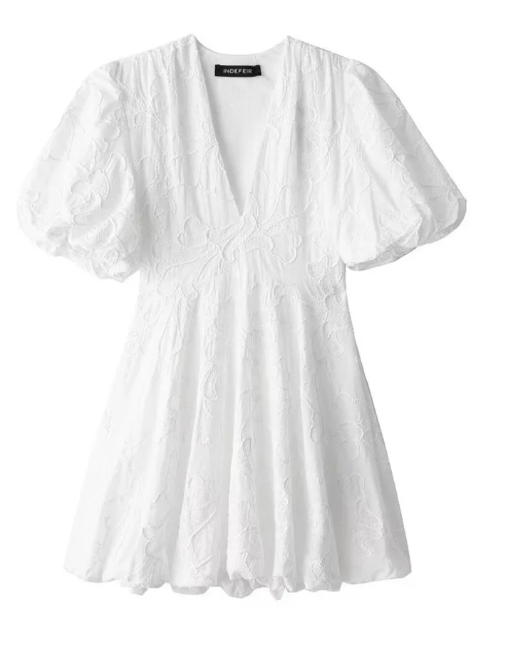 Emma | Elegante Abito Estivo Bianco con Volant per Donna 4