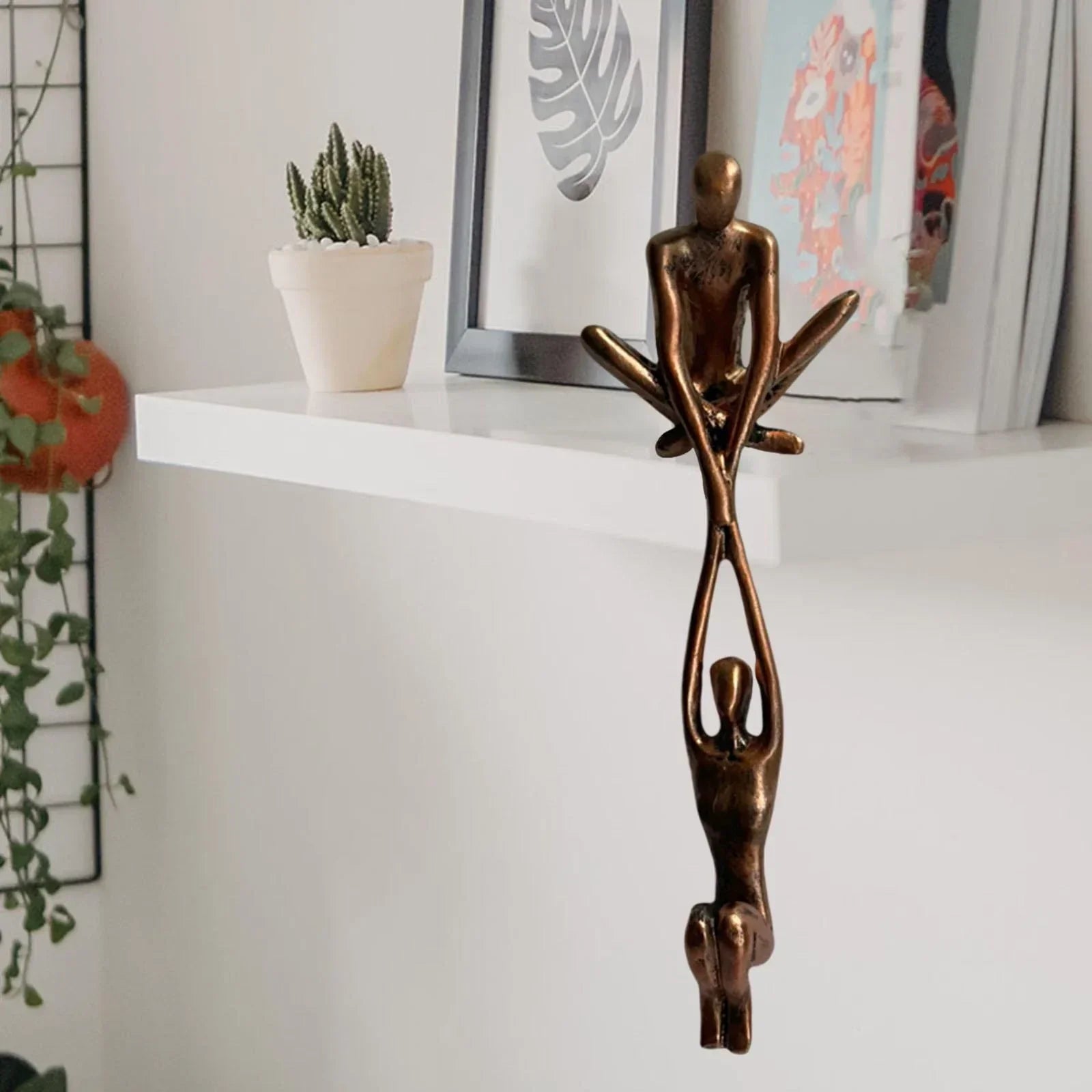 Eternal Love | Scultura Decorativa in Resina con Design Unico | Simbolo di Amore e Armonia per la Casa 7