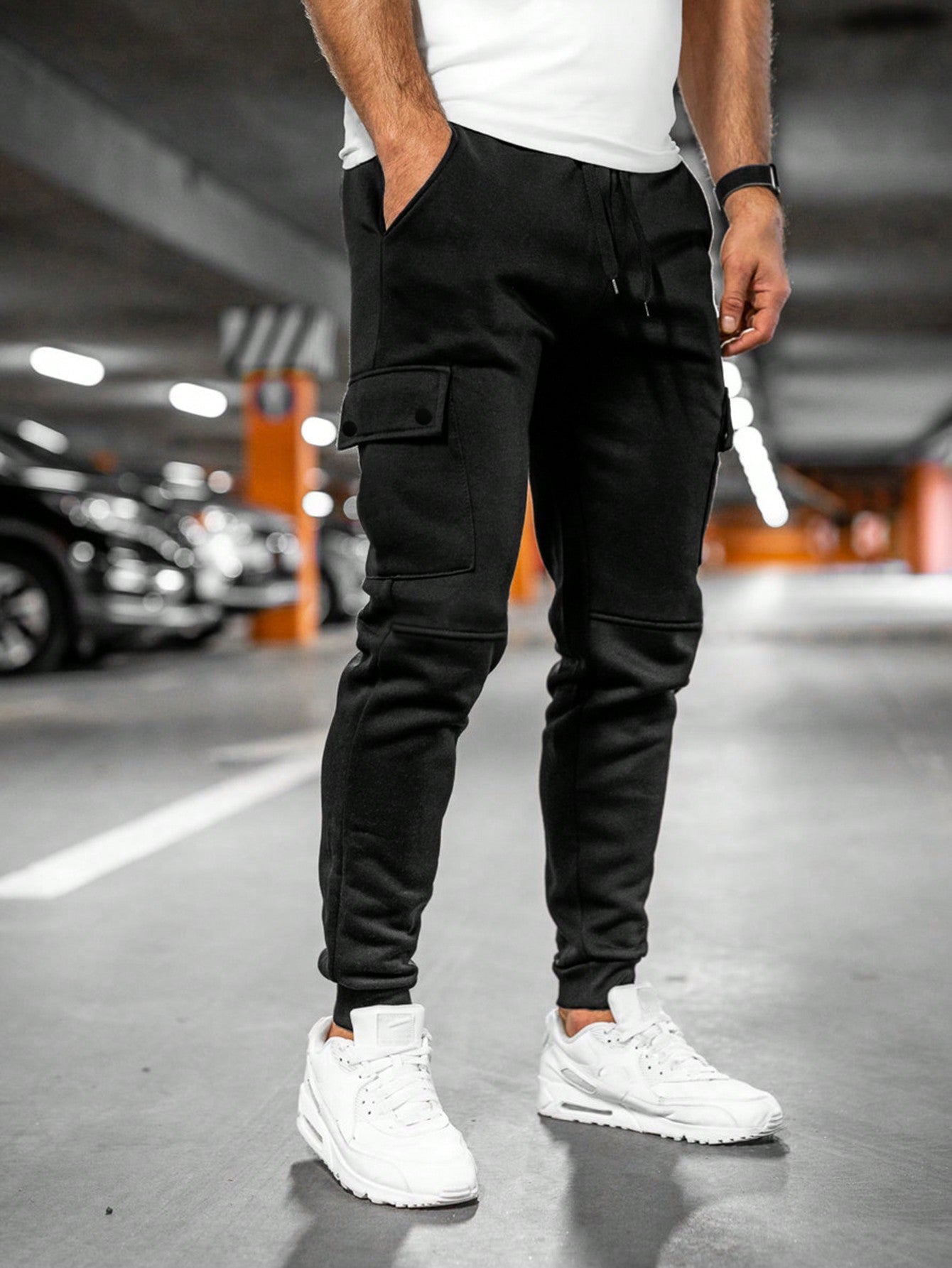 Ethan | Moderni Pantaloni della Tuta con Tasca 1