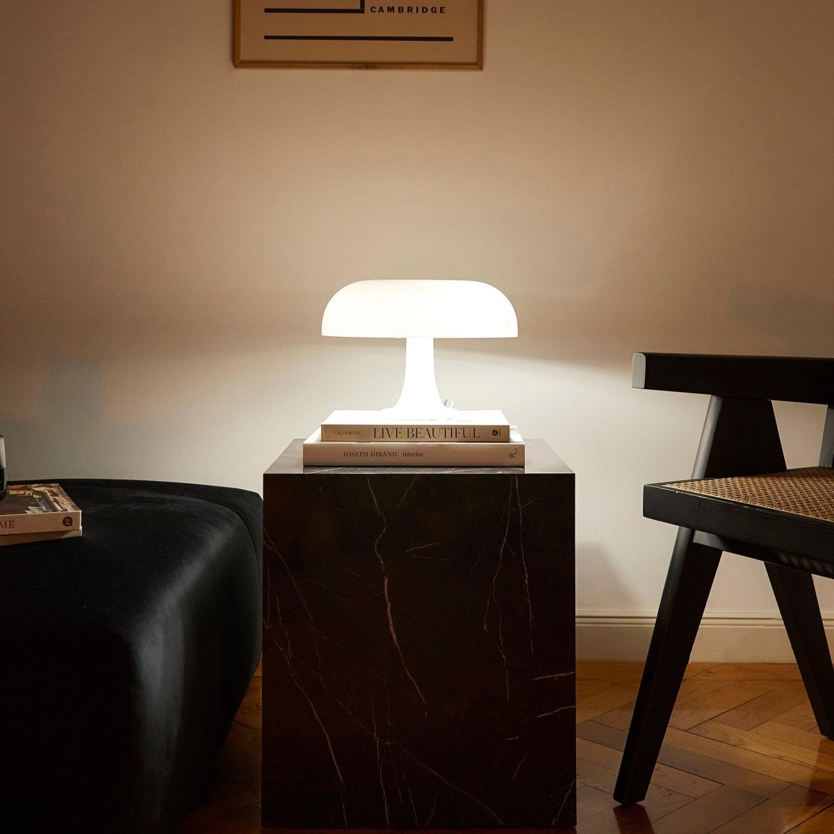 FungoLuce | Elegante Retro PVC Table Lamp for Cozy Spaces 3