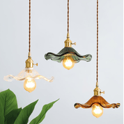 HibiscusGlow | Elegante Lampada a Sospensione in Vetro per Camera da Letto 2