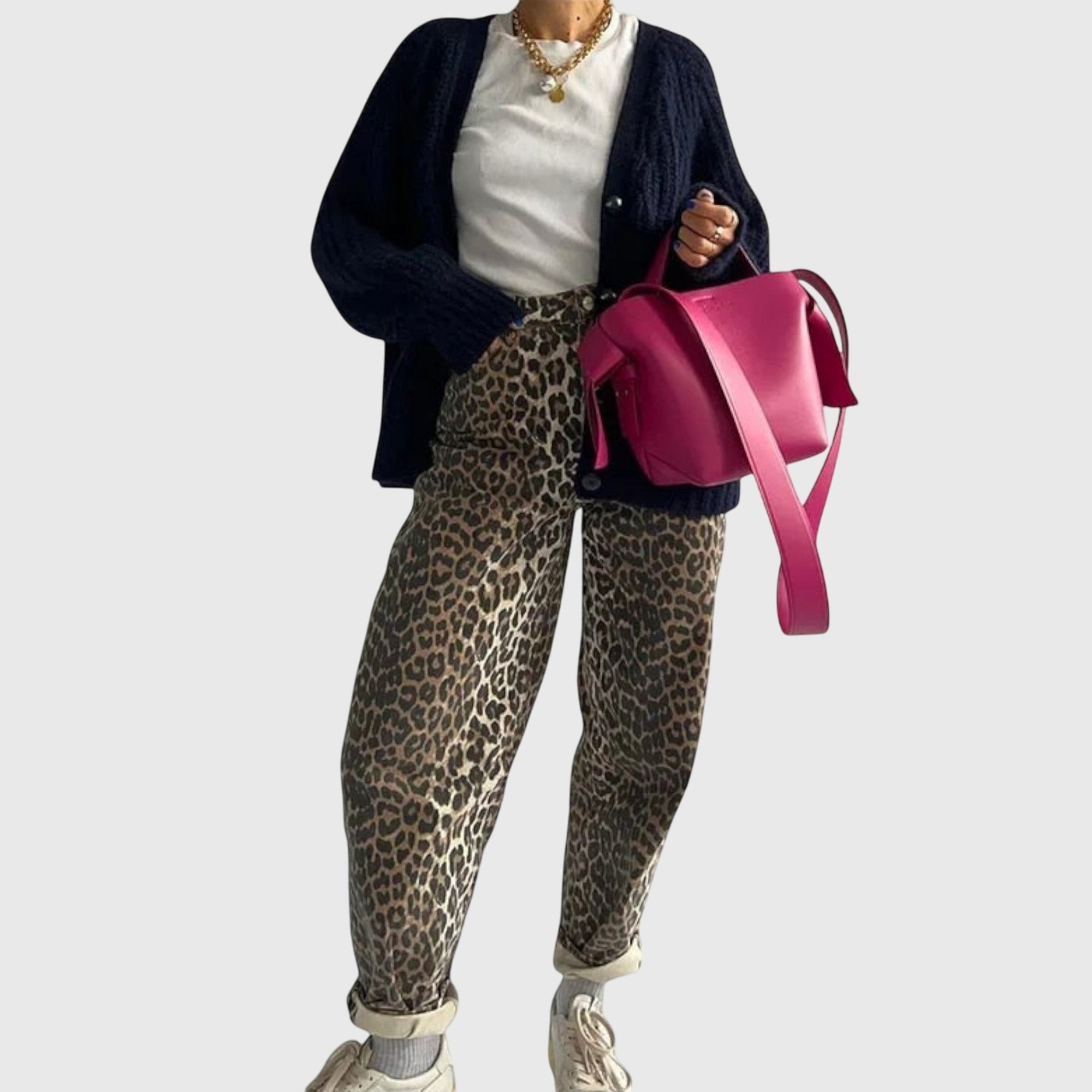 Jeans Vintage | Stampa Leopardata con Vestibilità Comoda | Stile Retrò per Ogni Occasione 0