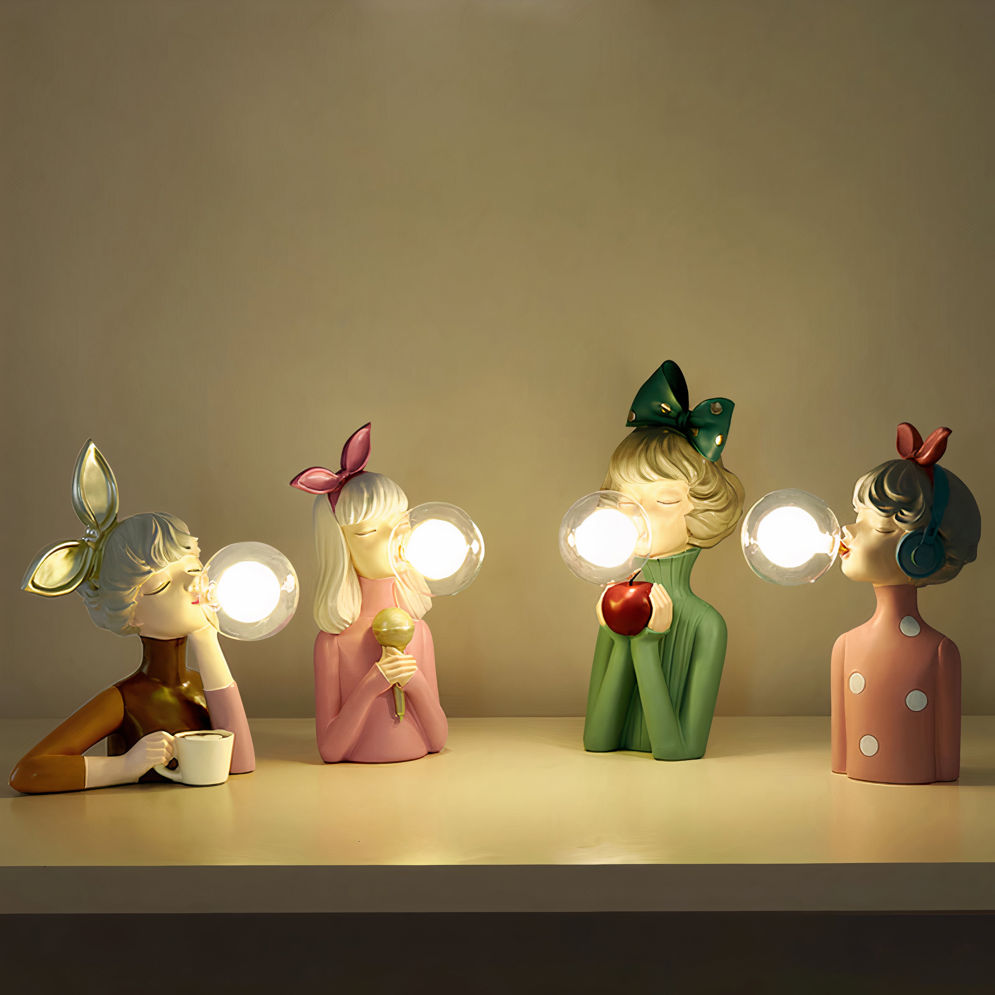 LegnoLuce | Elegante Artigianale Lampada da Tavolo in Tessuto e Legno 1