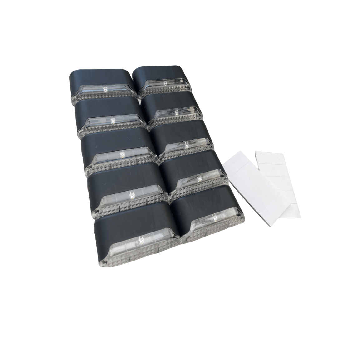 LuceSolare | Eleganti Lampade Solari da Giardino Impermeabili e Autoadesive 7