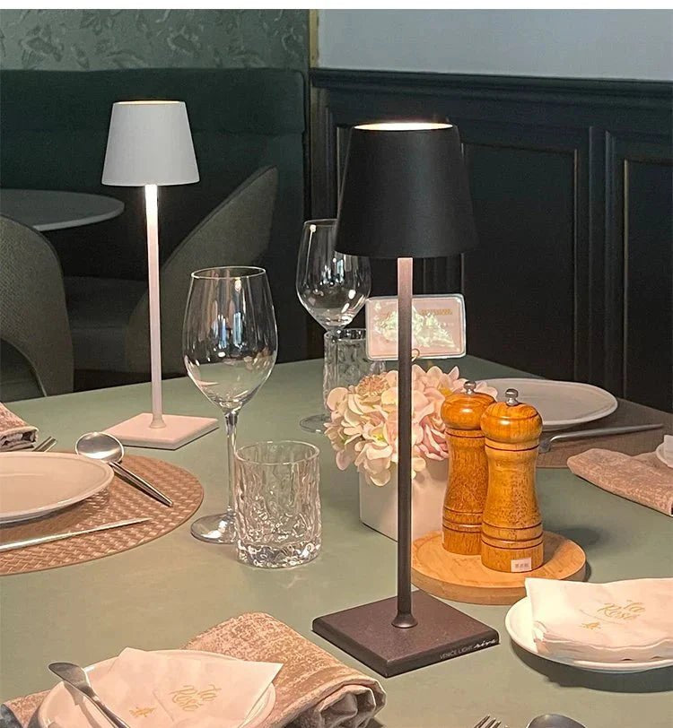 LuminariaNord | Elegante Lampada da Tavolo Senza Fili Ricaricabile 5