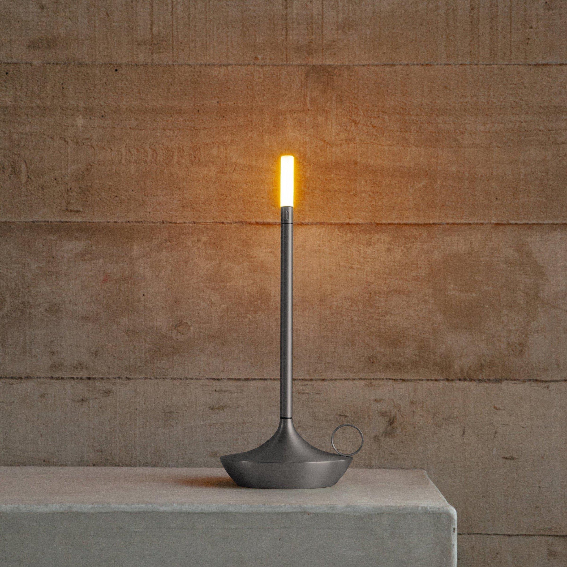 Luminaria Elegante | Raffinata Candela Dimmerabile in Alluminio 2