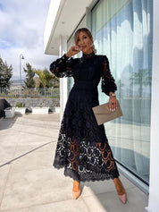 Mia | Elegante Abito Midi in Pizzo 5