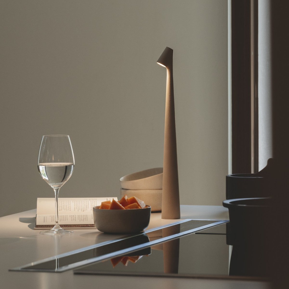 MinimalistBeam | Elegant Flexible Lampada a Batteria con Luce a LED 5