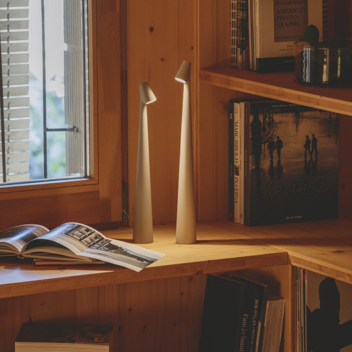 MinimalistBeam | Elegant Flexible Lampada a Batteria con Luce a LED 8