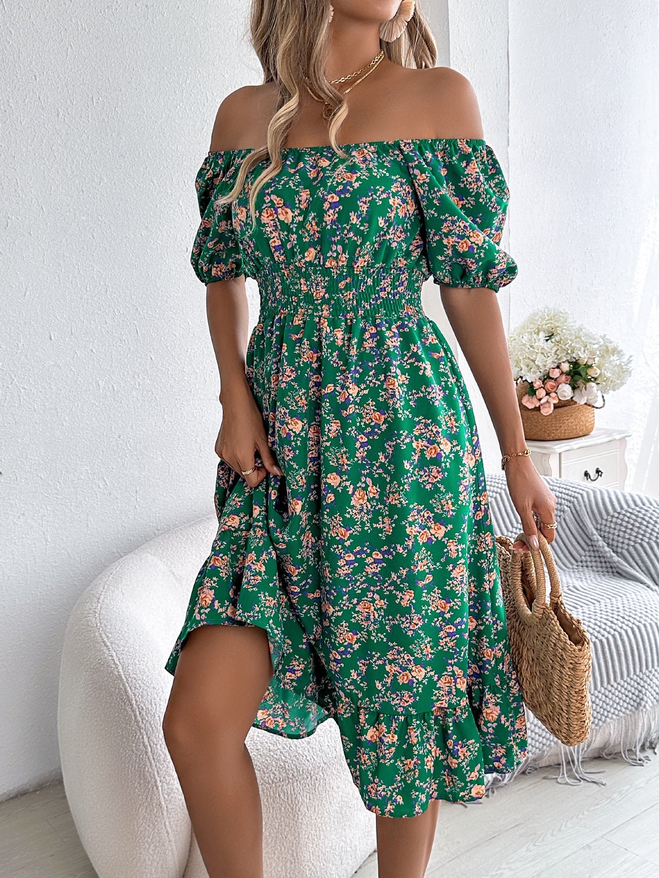 Noemi | Elegante Abito a Fiori con Scollo Quadrato e Vita Alta 3