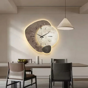 Orologio da Parete Moderno in Legno con Illuminazione LED Morbida | Design Elegante per Atmosfera Accogliente 3