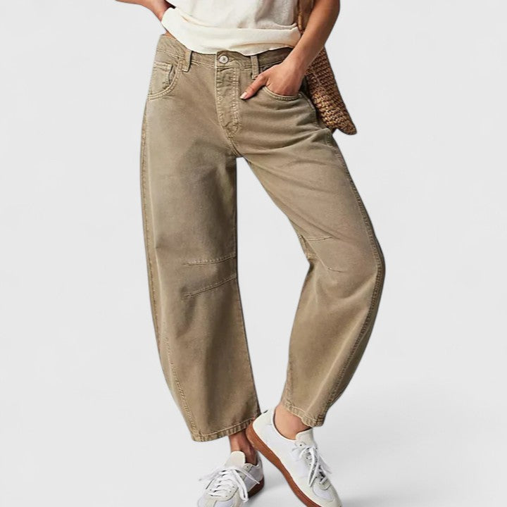 Pantaloni a Gamba Larga | Comfort e Design Versatile per Look Chic 10