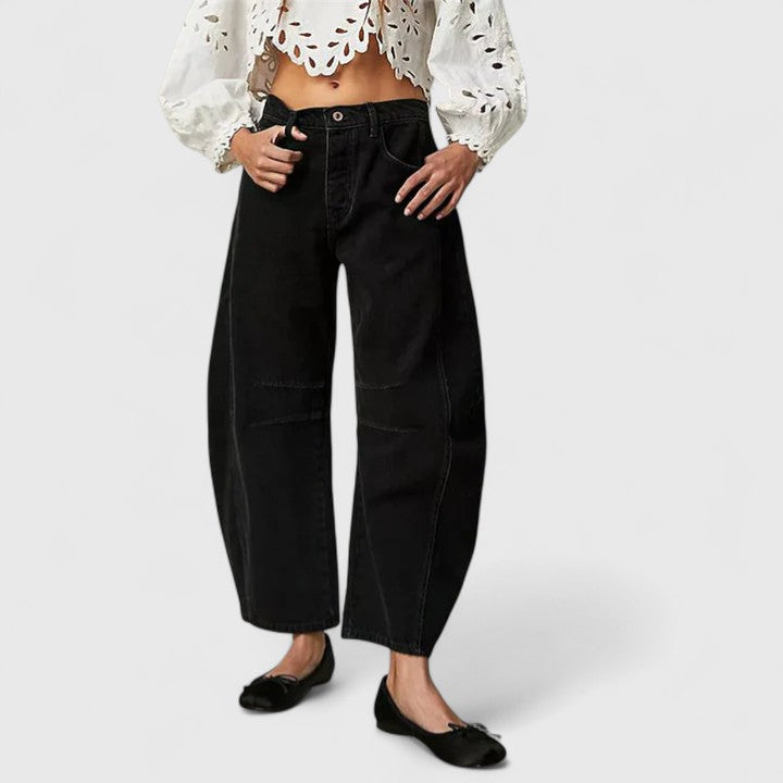 Pantaloni a Gamba Larga | Comfort e Design Versatile per Look Chic 9