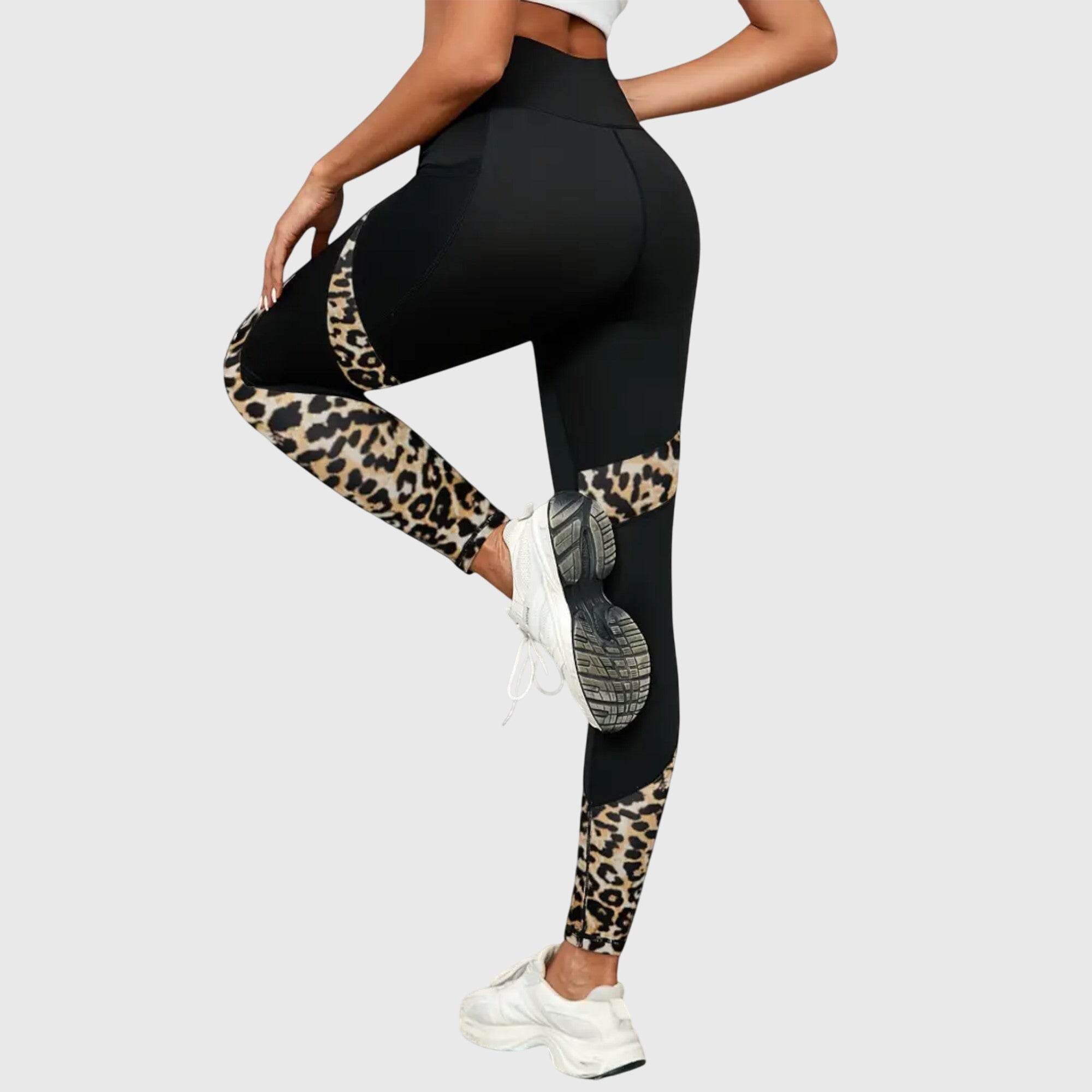 Pantaloni da Allenamento Leopardati a Vita Alta con Tasca Integrata | Comfort e Stile per Ogni Attività 3