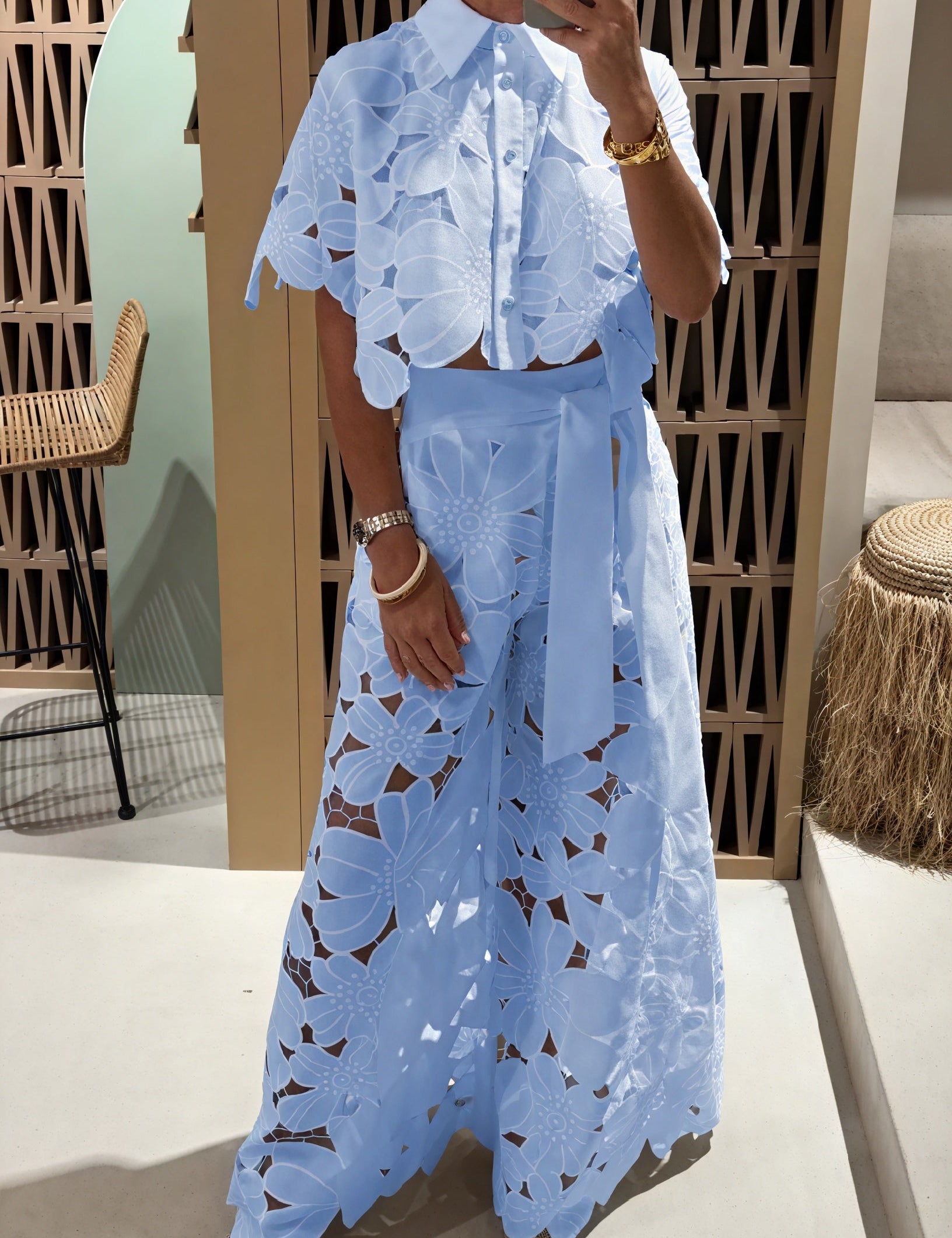 Samantha | Elegante Completo Floreale con Ricami Per Ogni Occasione 1