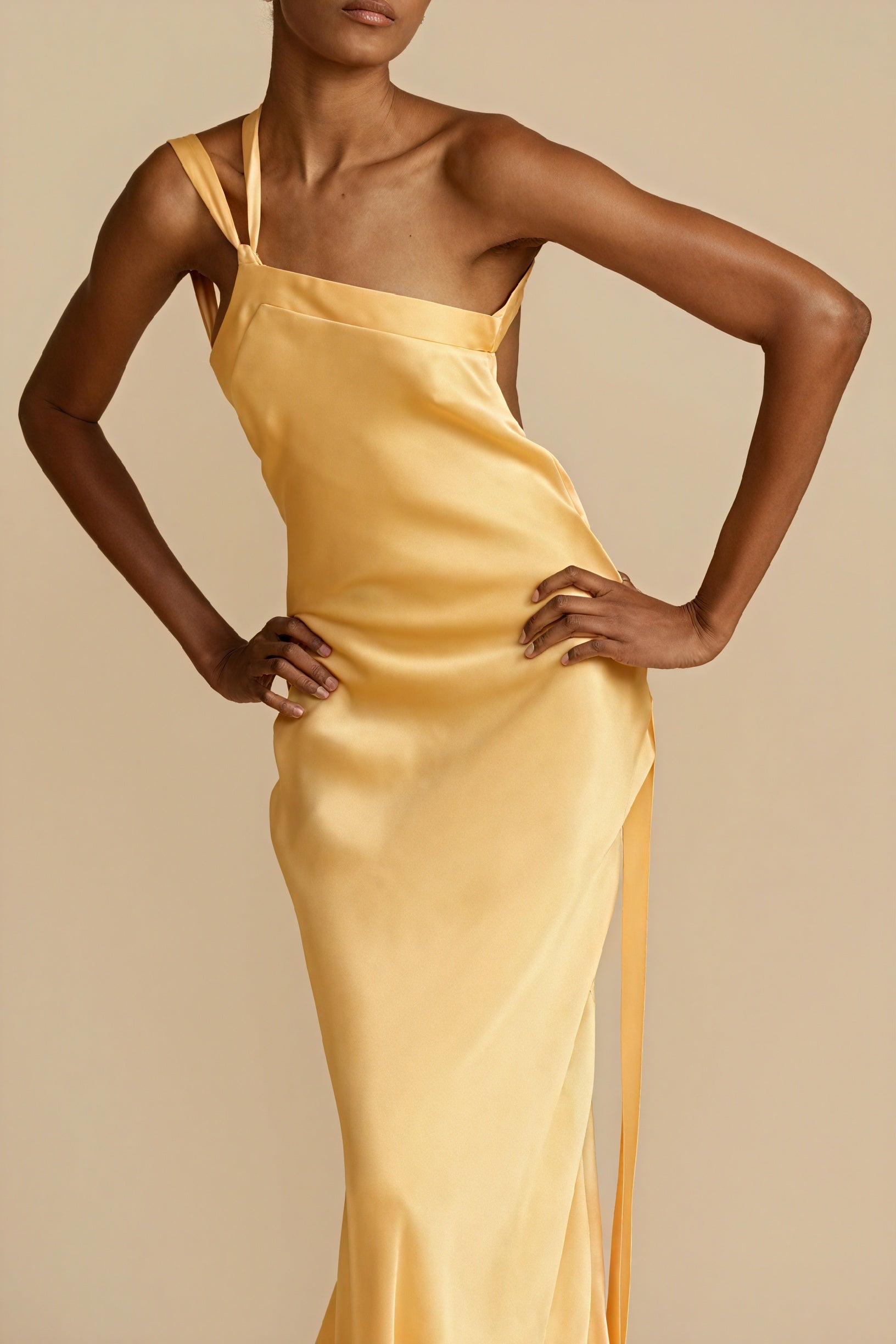 Sophia | Elegante Abito Lungo Monospalla Nero Cerimonia 3