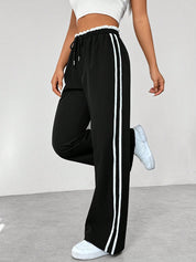Sophie | Eleganti Pantaloni Sportivi Con Strisce Bianche a Gamba Larga 2
