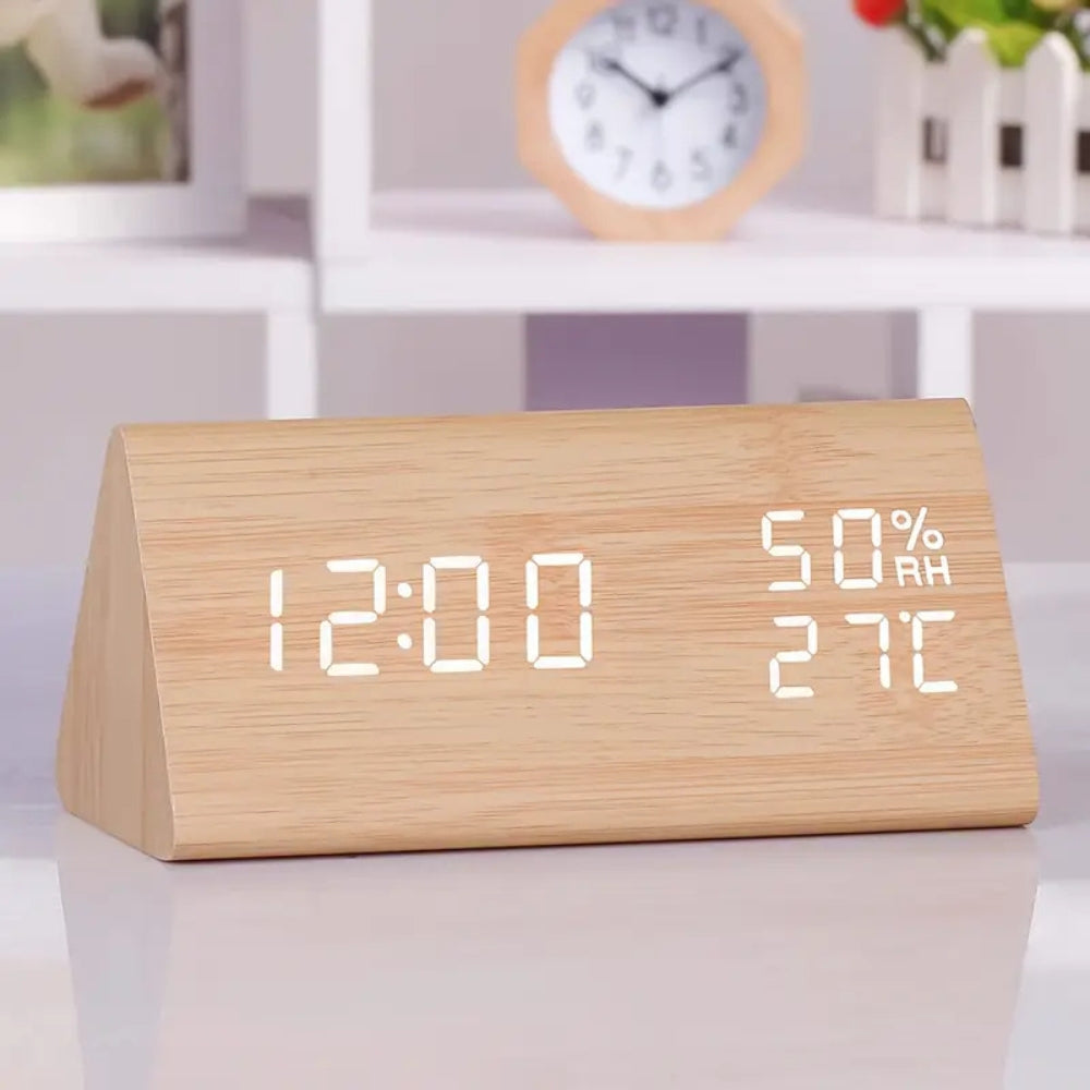 Sveglia Digitale da Comodino con Display HD e Allarmi Personalizzabili | Design Elegante per una Routine Intelligente 2
