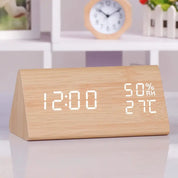 Sveglia Digitale da Comodino con Display HD e Allarmi Personalizzabili | Design Elegante per una Routine Intelligente 2