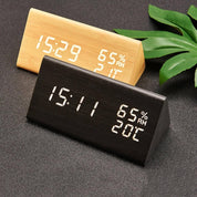 Sveglia Digitale da Comodino con Display HD e Allarmi Personalizzabili | Design Elegante per una Routine Intelligente 3