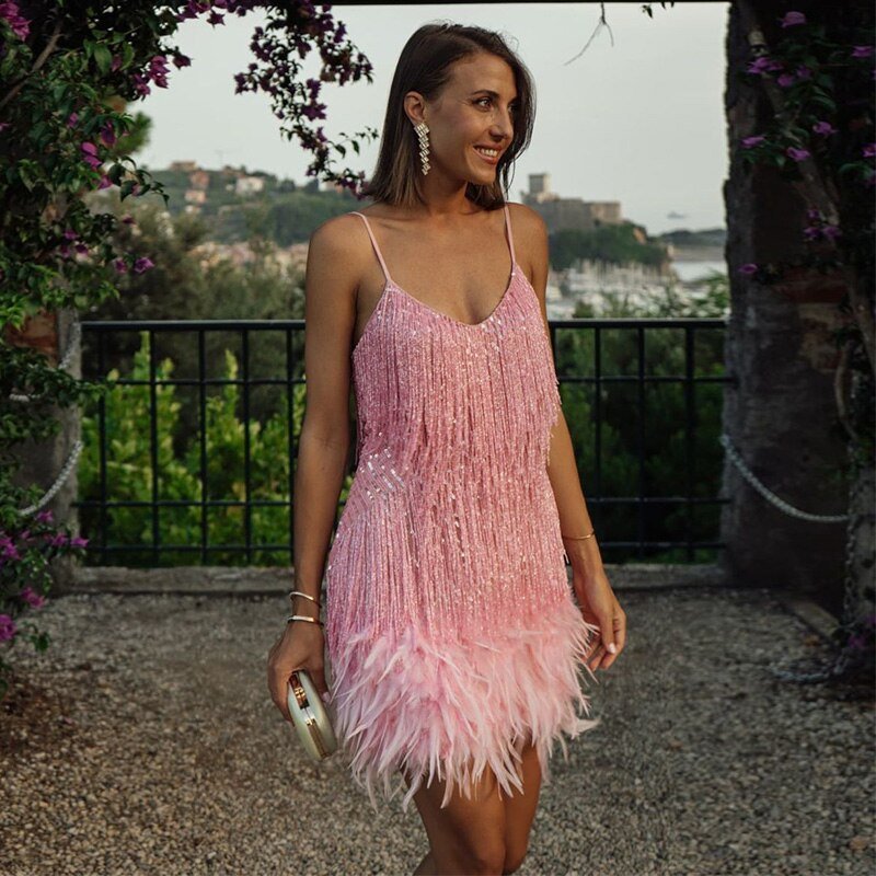 Valentina | Elegante Miniabito in Piume con Vestibilità Chic 7