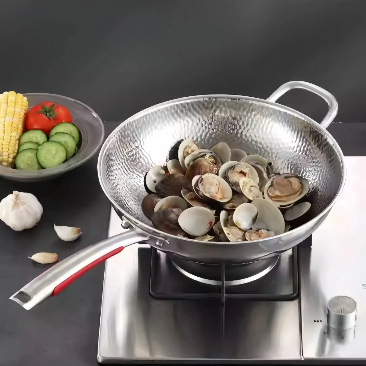 Wok Induzione | Wok in Titanio con Superficie Antiaderente | Cottura Perfetta per Fritture Veloci 0