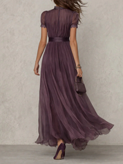 Gonna plissettata fluida del maxi dress donna viola per occasioni speciali