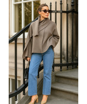 Cappotto donna in lana naturale traspirante, finitura premium su ogni bordo