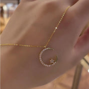 Francesca | Elegante Celestiale Collana Luna e Stella