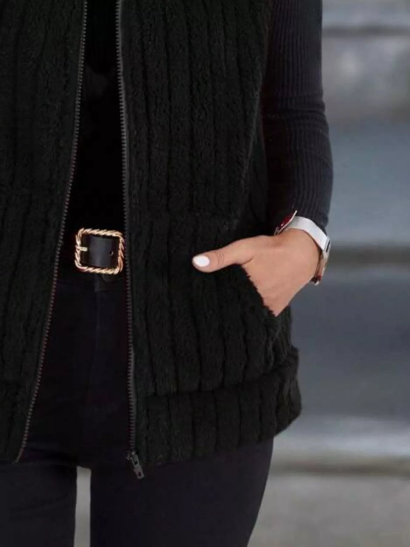 Gilet pile donna con tasche laterali colore marrone