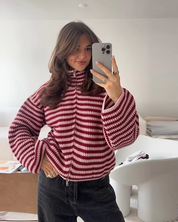 Maglione a collo alto donna in maglia costolata color rosso