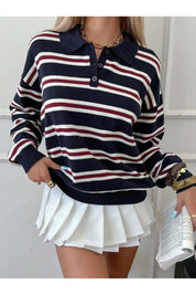 Maglione femminile blu navy abbottonato dettaglio righe