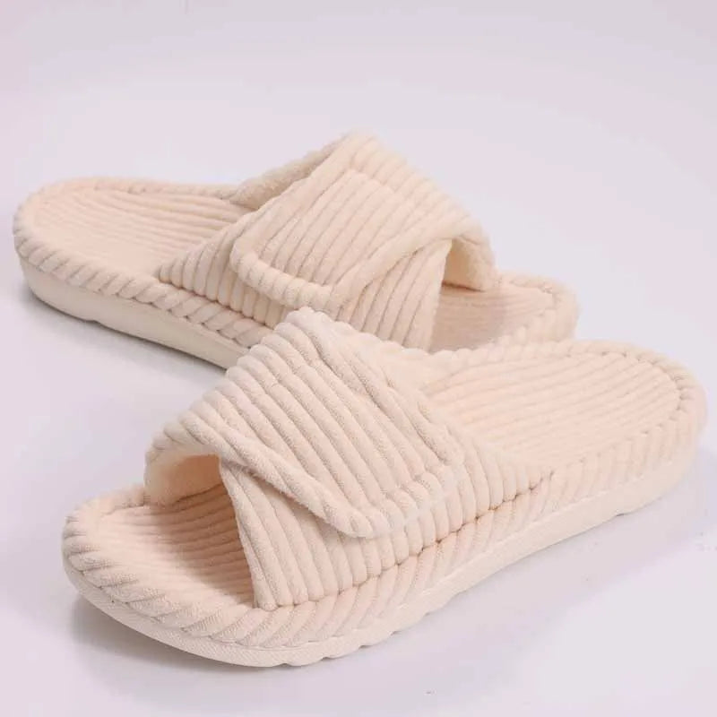 Pantofole donna beige con ammortizzazione multistrato, vista dal basso