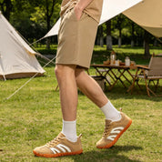 Rovik sneakers beige abbinate a outfit casual