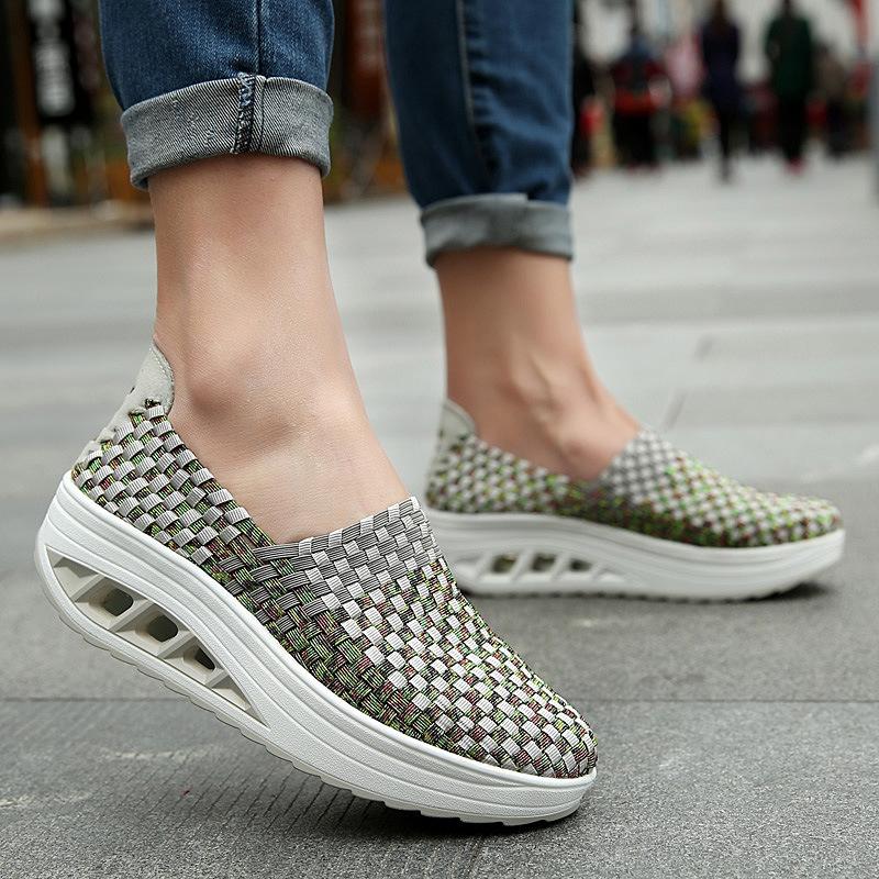 Coppia di sneakers donna Nova disponibili in verde, rosa, corallo e azzurro