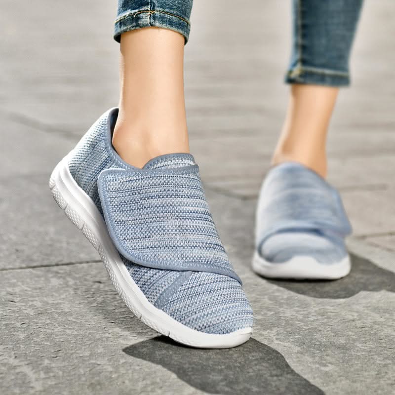 Dettaglio tallone di supporto scarpe ortopediche donna piedi gonfi