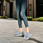 Confronto larghezza extra vs standard scarpe ortopediche donna edema