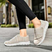 Elvira scarpe larghezza extra con chiusura velcro regolabile colore beige