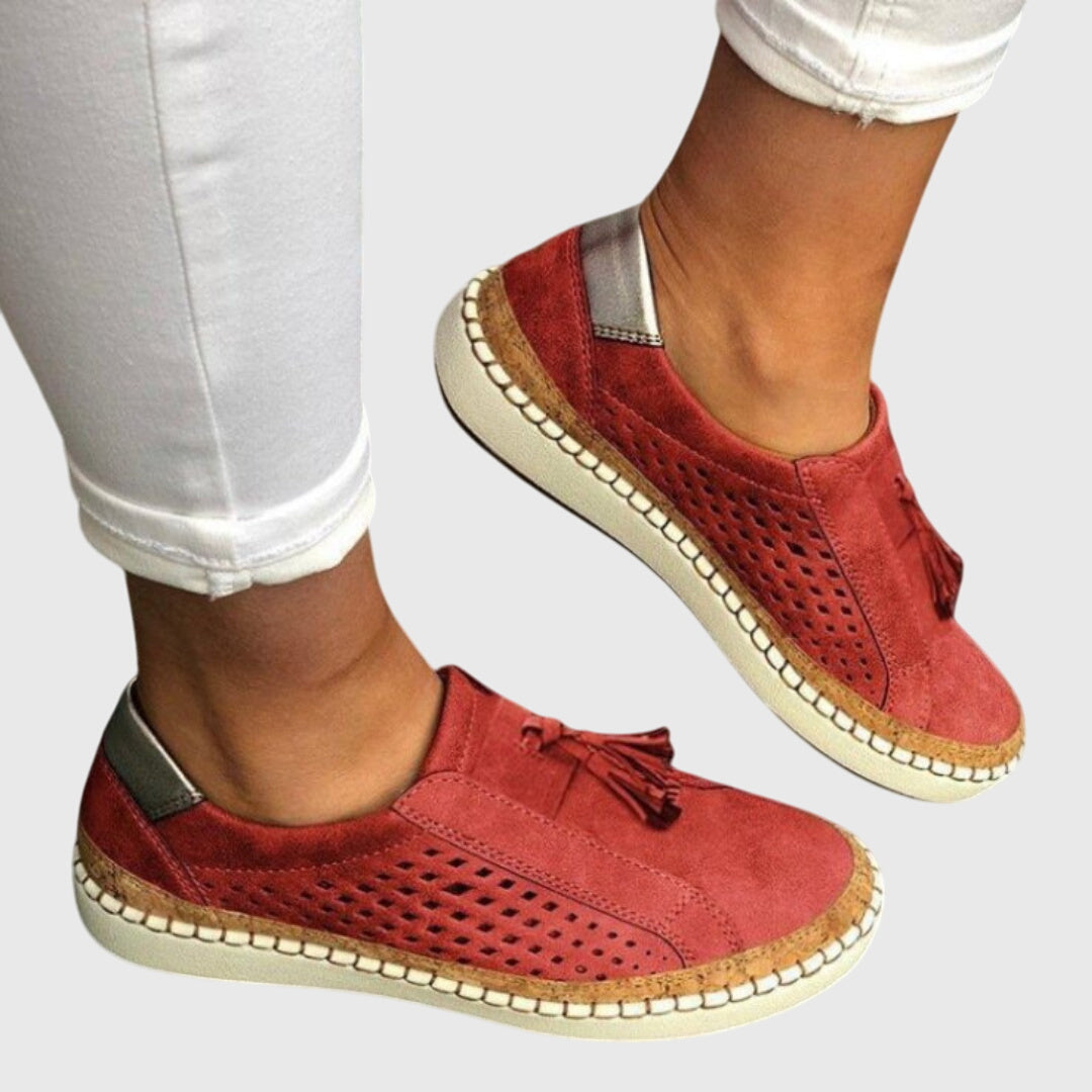 Dettaglio suola antiscivolo scarpe ortopediche Lena