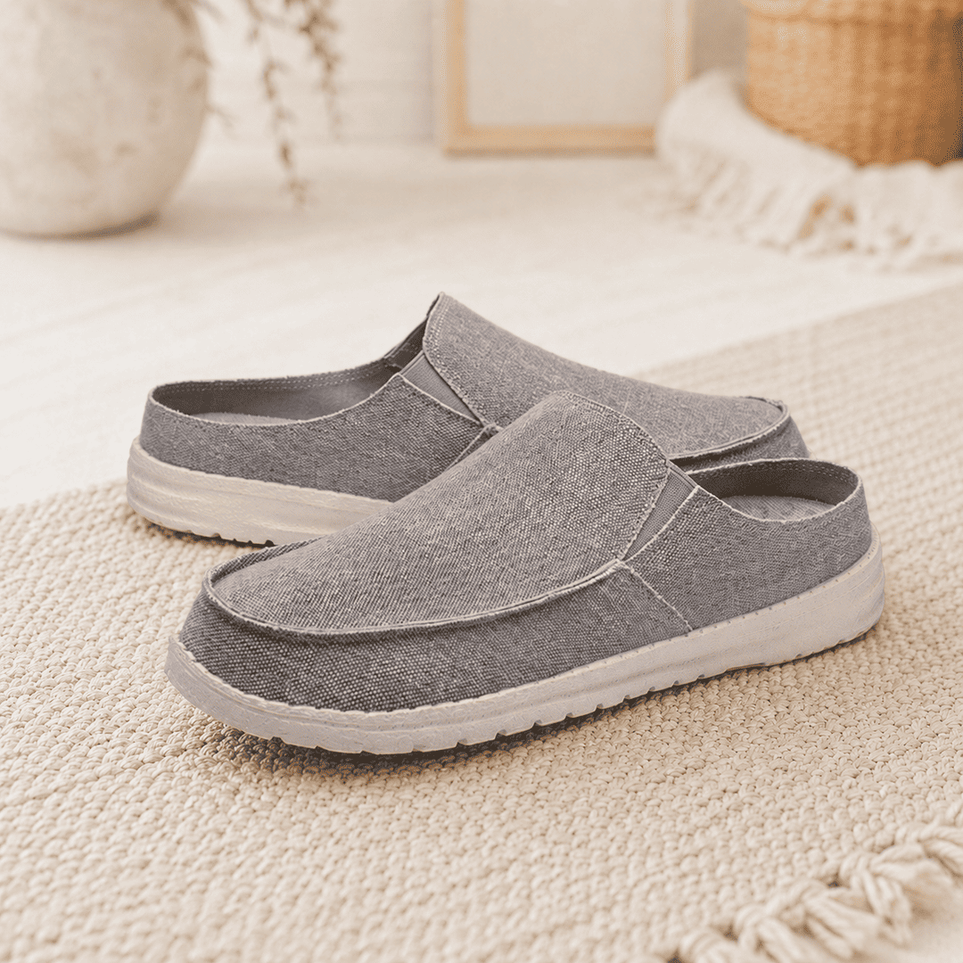 Dettaglio soletta imbottita scarpe slip-on uomo per comfort quotidiano