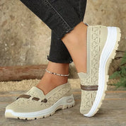 Interno traspirante delle scarpe slip-on Stella per comfort tutto il giorno