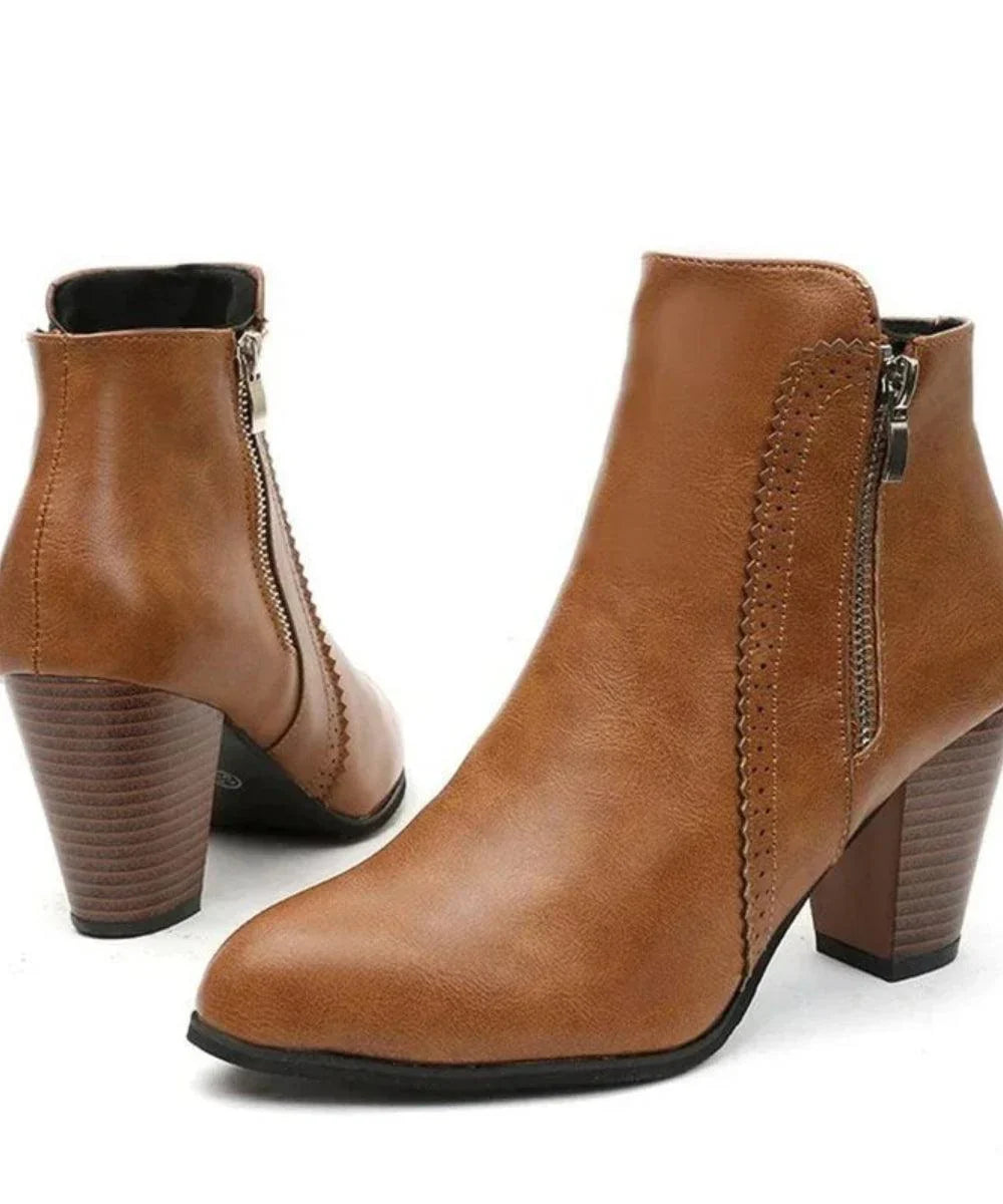 Coppia stivaletti donna neri e cognac tacco blocco zip laterale