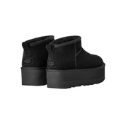 Dettaglio cuciture stivaletti donna sheepskin platform colore sabbia
