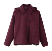 Trench coat donna Mirela kaki indossato su outfit da ufficio